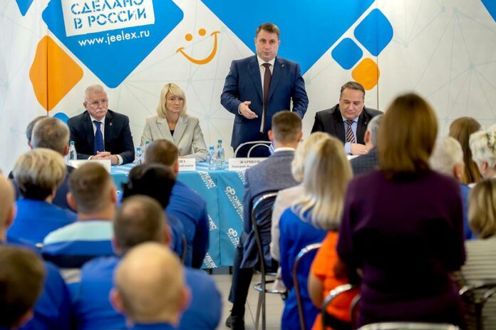 Дмитрий Жариков встретился с трудовым коллективом ООО «ДЖИЛЕКС»