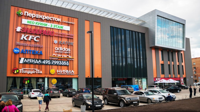 Информируем подольчан: летние веранды и торговые центры планируют открыть в Московской области перед выходными