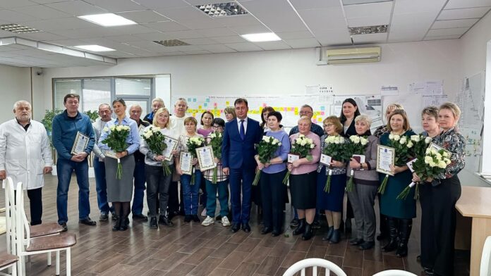 В Подольске поздравили с профессиональным праздником коллектив старейшей кондитерской фабрики