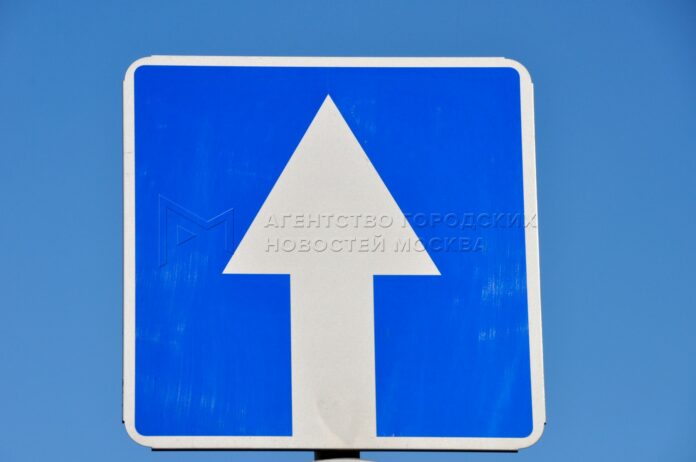 На участке Февральской улицы вводится одностороннее движение