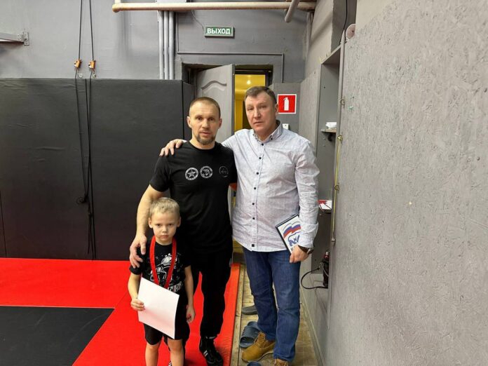 Депутат Совета депутатов Городского округа Подольск посетил тренировку, а также принял участие в награждении...