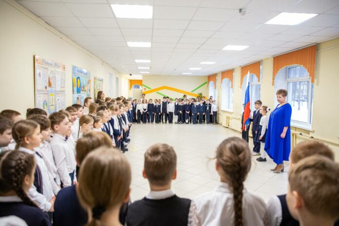 Сегодня в образовательных учреждениях Подольска с ребятами на уроке «Разговоры о важном» поговорили о...