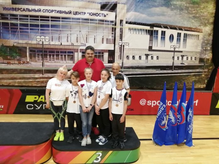 В микрорайоне Климовск состоялся праздник «тЕРритория детства»