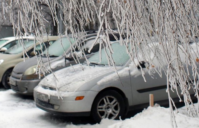Из-за ледяного дождя 25 февраля водителей призвали по возможности отказаться от поездок на своих...