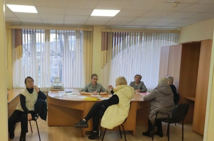 Сотрудники администрации Подольска провели приём жителей Климовска