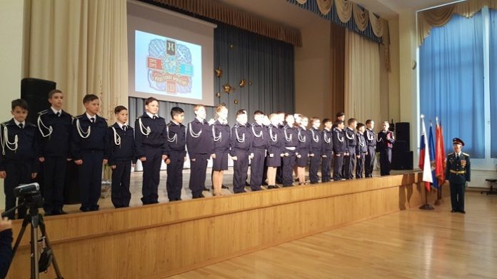 Торжественная церемония посвящения в кадеты прошла в школе № 32