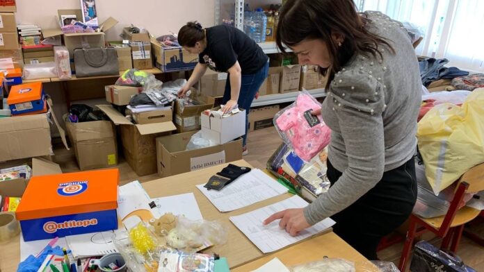 Волонтерский центр продолжает свою работу