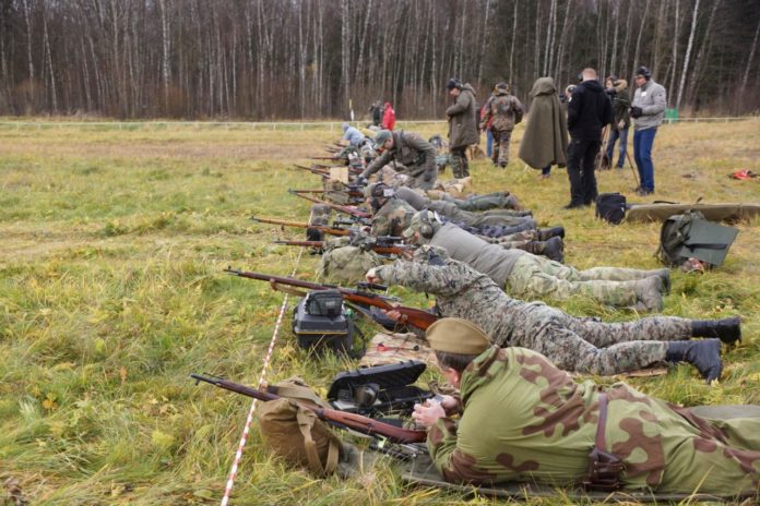 На полигоне ЦНИИТОЧМАШ состоялись соревнования по стрельбе из оружия Победы