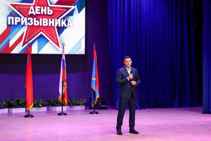 В Подольске около 400 человек приняло участие в дне призывника