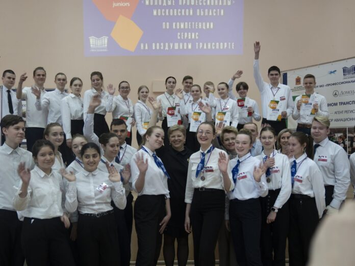 В Профессиональном колледже «Московия» состоялась торжественная церемония закрытия 2-го этапа VIII Открытого Регионального чемпионата...