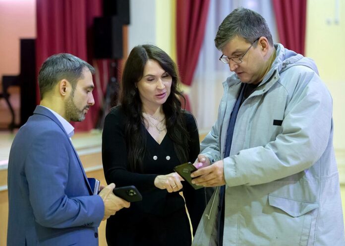 Жители Кузнечиков задали на встрече вопросы коммунальщикам Подольска