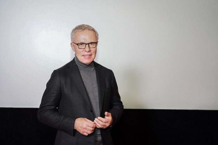 ВЯЧЕСЛАВ ФЕТИСОВ ПОЗДРАВИЛ ПОДОЛЬЧАН С НАСТУПАЮЩИМ НОВЫМ ГОДОМ!