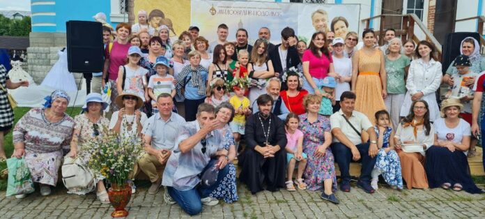 VI фестиваль «Православная семья» помогла организовать местная общественная приемная партии «Единая Россия»