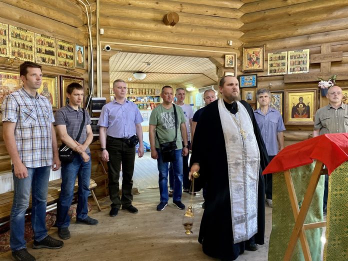 Передачу личных вещей погибшего совершили поисковики Подольского благочиния «Дружина-Подольск»