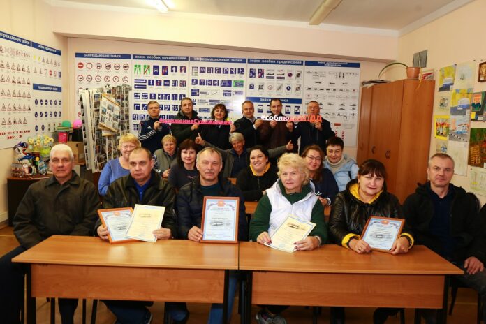 Поздравления коллектива Подольский троллейбус с Днем автомобилиста