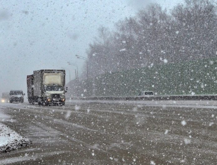 Проезд большегрузов по дорогам МКАД и Подмосковья ограничат 20 и 21 февраля