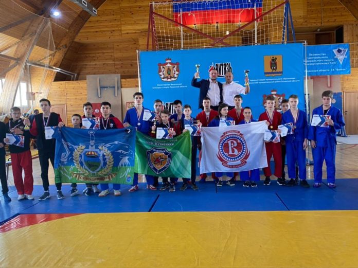 12 медалей первенства ЦФО по универсальному бою завоевали спортсмены СК «Скорпион»
