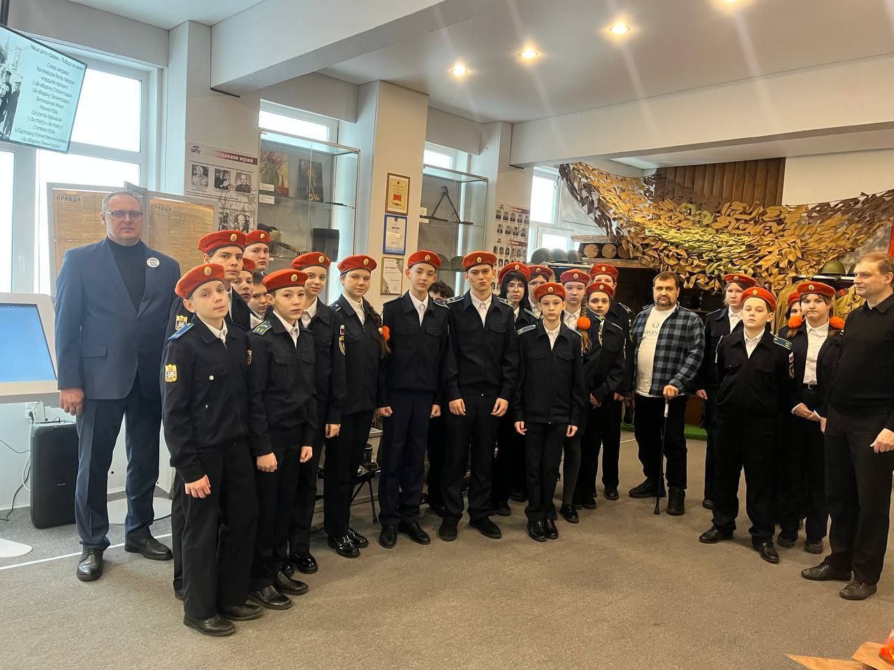 Память о героизме: урок патриотизма в школе, посвященный освобождению Ленинграда