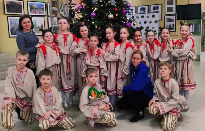 Ансамбль «Радужные ребята» в числе лучших на конкурсе-фестивале хореографического искусства «Ветви»