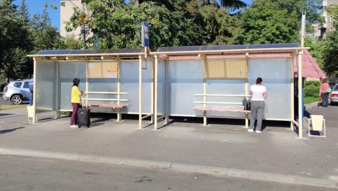 В микрорайоне Климовск продолжаются дорожные работы