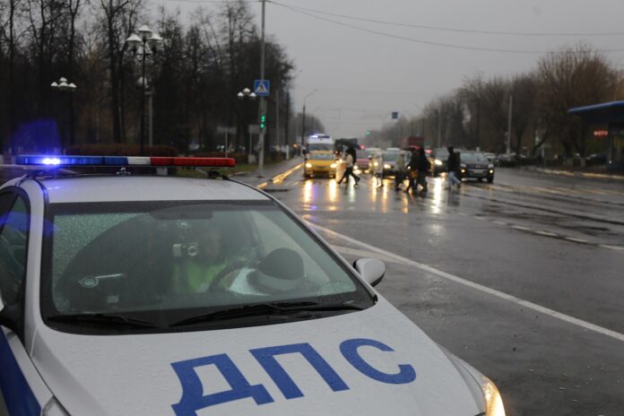 Призываем автолюбителей учитывать сложные погодные условия и быть внимательными на дороге