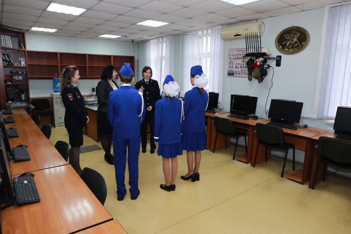 В отделе Госавтоинспекции по г.о. Подольск прошел День открытых дверей