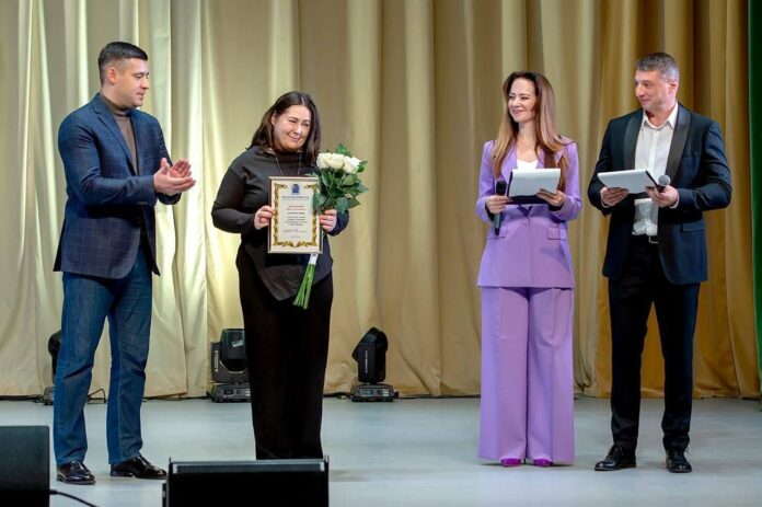 Большой праздничный концерт сегодня в Подольске посвятили самым добрым и любящим женщинам на земле...