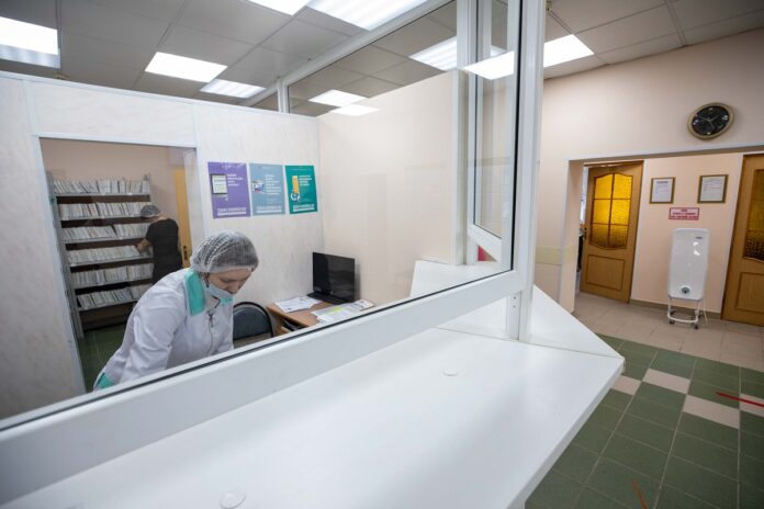 Меры дополнительной социальной поддержки будут оказаны  медработникам в Большом Подольске в 2022 году