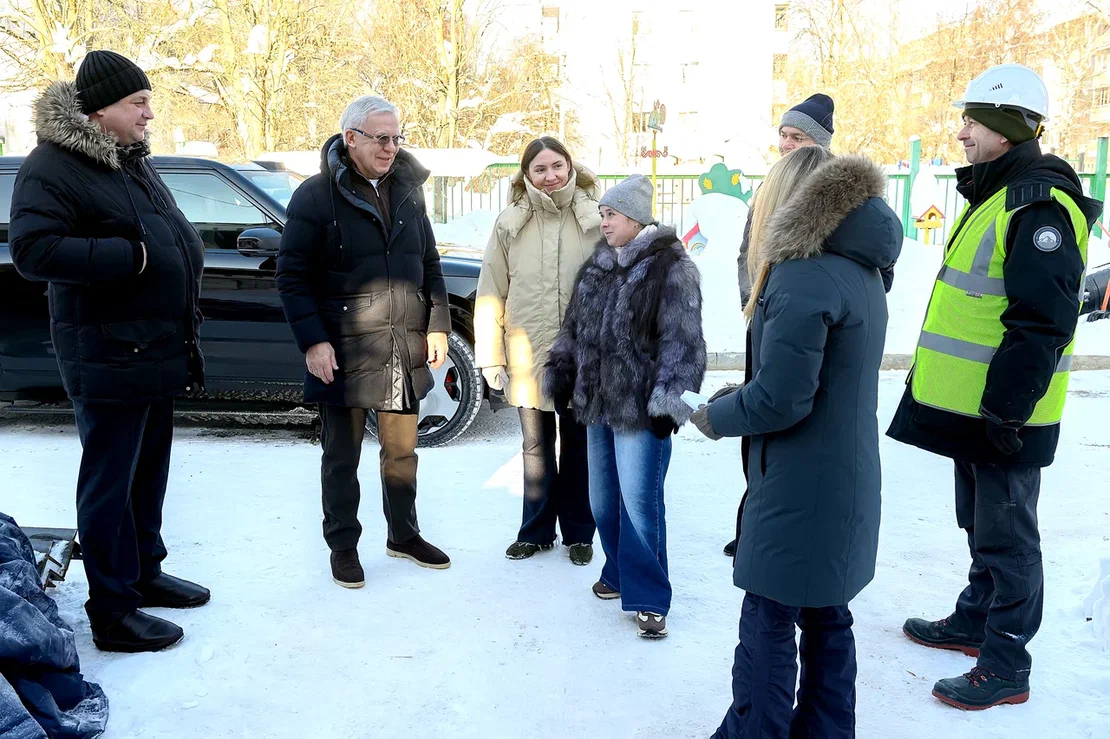 Ход капремонта детсада в Подольске проверил депутат Госдумы Вячеслав Фетисов