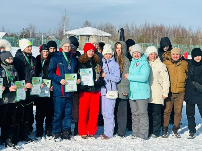 Однопартийцы приняли участие в спортивных соревнованиях по биатлону