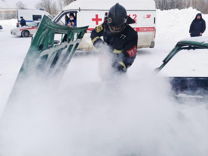 В Большом Подольске состоялись тактико-специальные учения по ликвидации последствий дорожно-транспортных происшествий