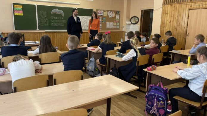 Депутат Совета депутатов провел урок на тему «здоровье»