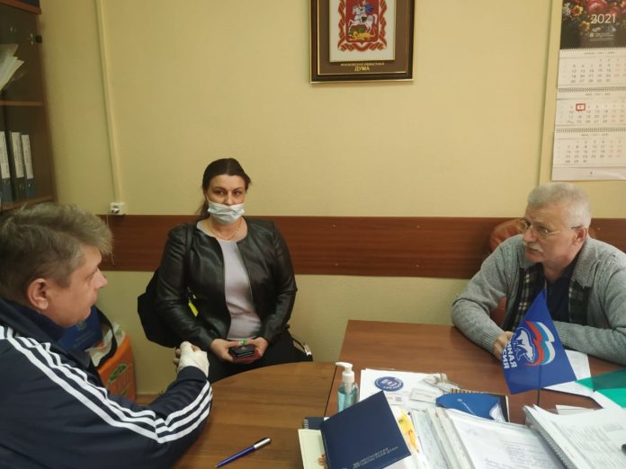 Депутат МОД помог пострадавшей от пожара семье