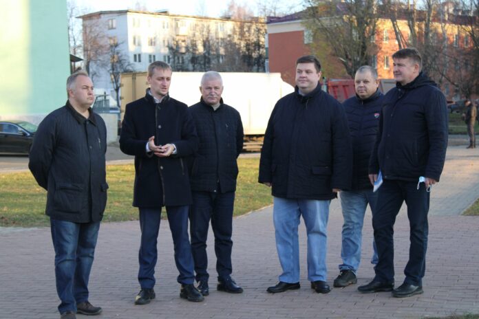 В Городском округе Подольск обсудили дальнейшее благоустройство сквера у ДК Машиностроитель