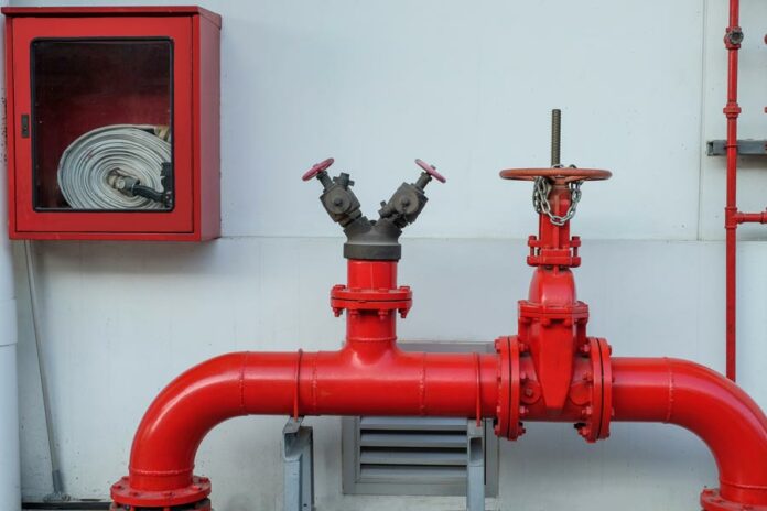 Завершилась осенняя проверка противопожарного водоснабжения в Подольске