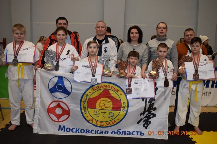 Спортсмены из Подольска завоевали 6 призовых мест на турнире по кёкушин карате