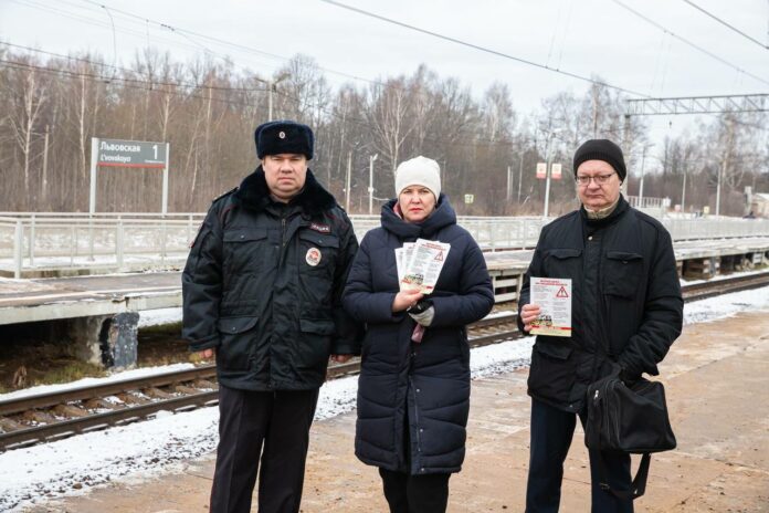 В Подольске продолжаются рейды по профилактике нарушений на железнодорожных станциях