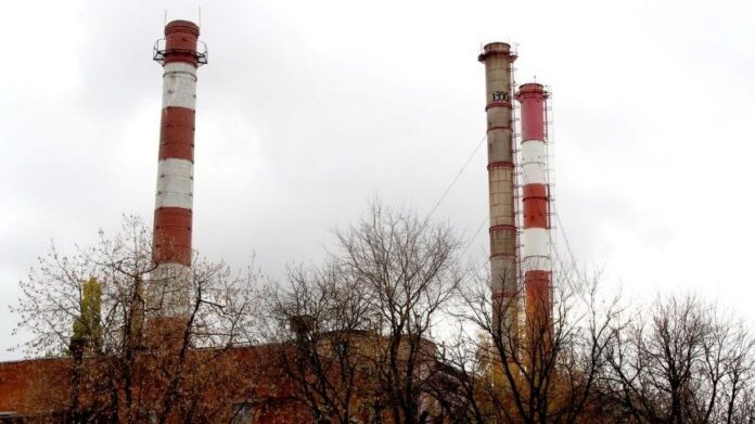 На совещании в администрации округа обсудили проблему сбоев подачи тепла