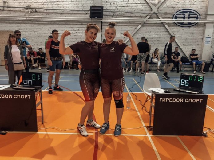 Жительница Подольска победила на Межрегиональном турнире по гиревому спорту