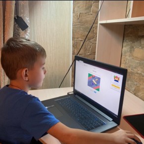 Школьника Подольска участвуют во Всероссийской онлайн-олимпиаде «Безопасные дороги»