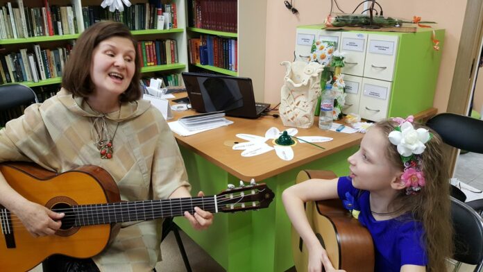 Состоялась премьера песен Подольского автора-исполнителя Елены Сторчай