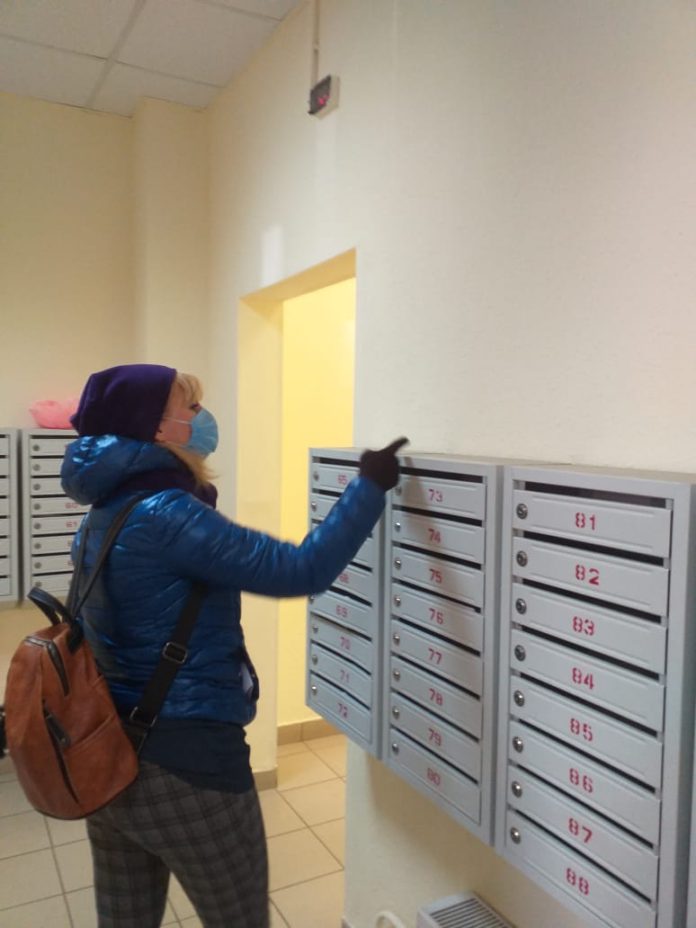 Около 14 подъездов проверили на предмет дезинфекции в мкр. Кузнечики