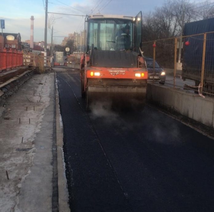 Продолжается ремонт путепровода на улице Комсомольской