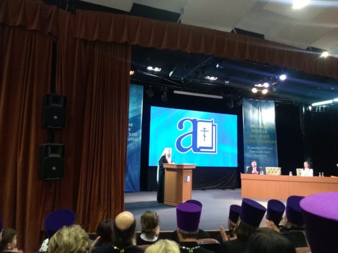 Митрополит Крутицкий и Коломенский Ювеналий выступил на закрытии XVII Рождественских образовательных чтений в Подольске...